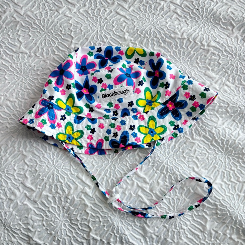 🌼Blackbough Flower Bucket Hat🌸